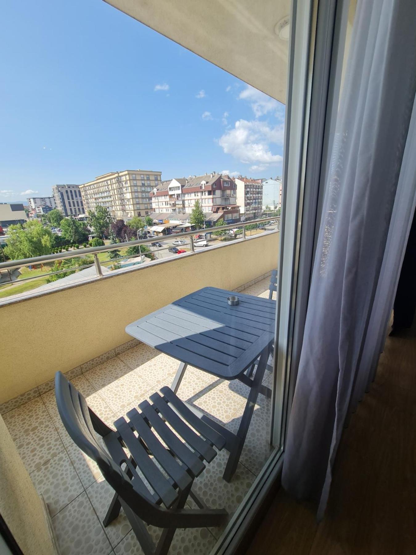 Apartment 2 Plisi Gjilan Luaran gambar